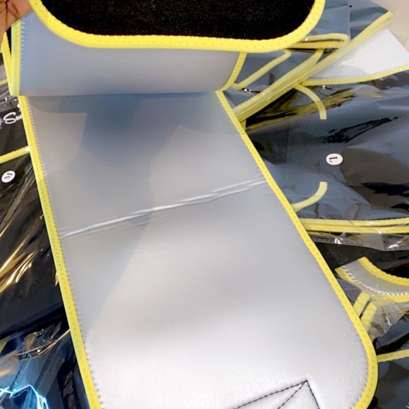 Thermal padded waist trainer belt - Picture 3 of 5